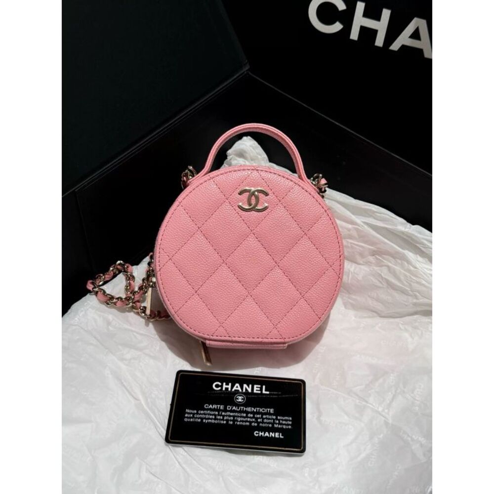 Chanel Women Pre-Loved Bag Brand New Condition